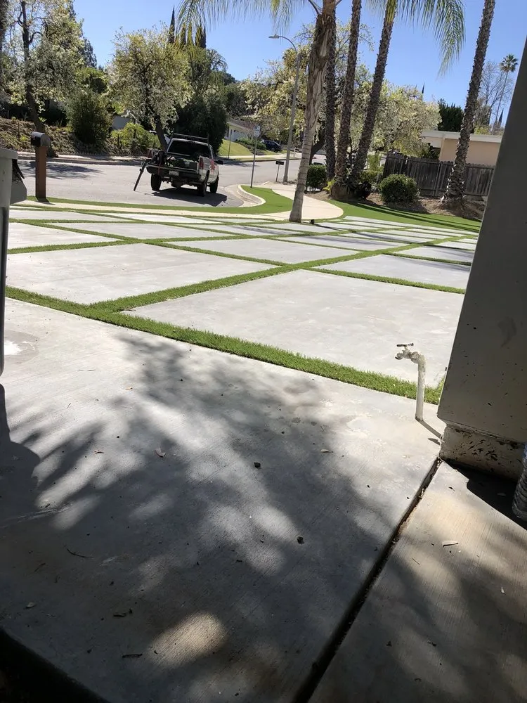 Professional landscape installation for homes in Thousand Oaks, CA by Park Oaks Turf And Landscaping