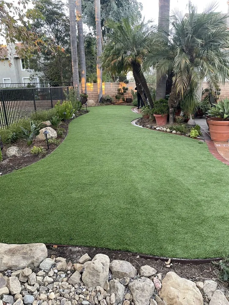 Affordable outdoor landscaping for homes across Thousand Oaks, CA - Park Oaks Turf And Landscaping