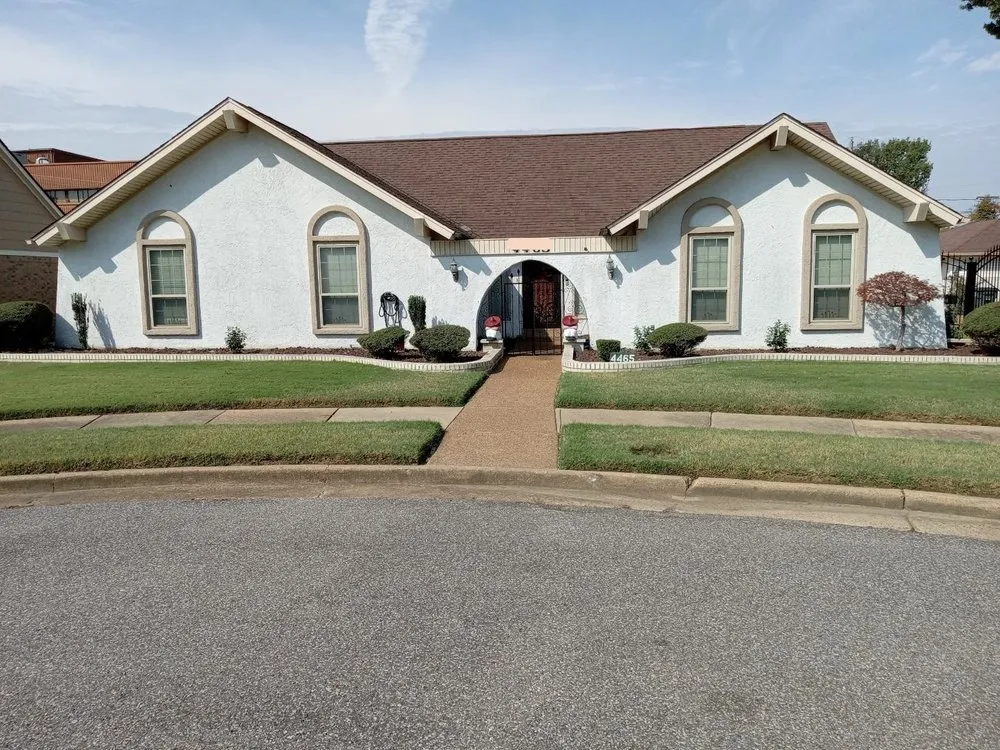 Expert garden landscaping for year-round maintenance across Memphis, TN - Parker and Sons M D