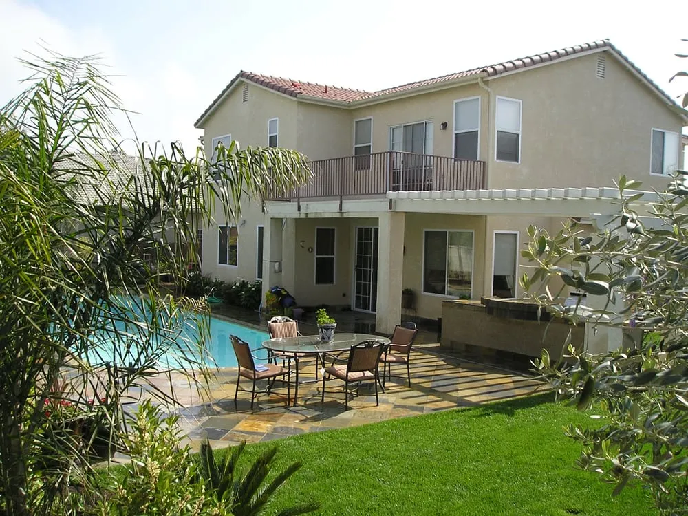 Custom lawn care service for homes across Clovis, CA - Parker Landscape