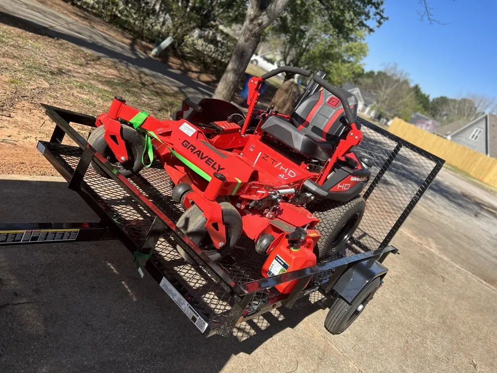 Professional yard cleanup service in Hampton, GA - Parker Mowing Service