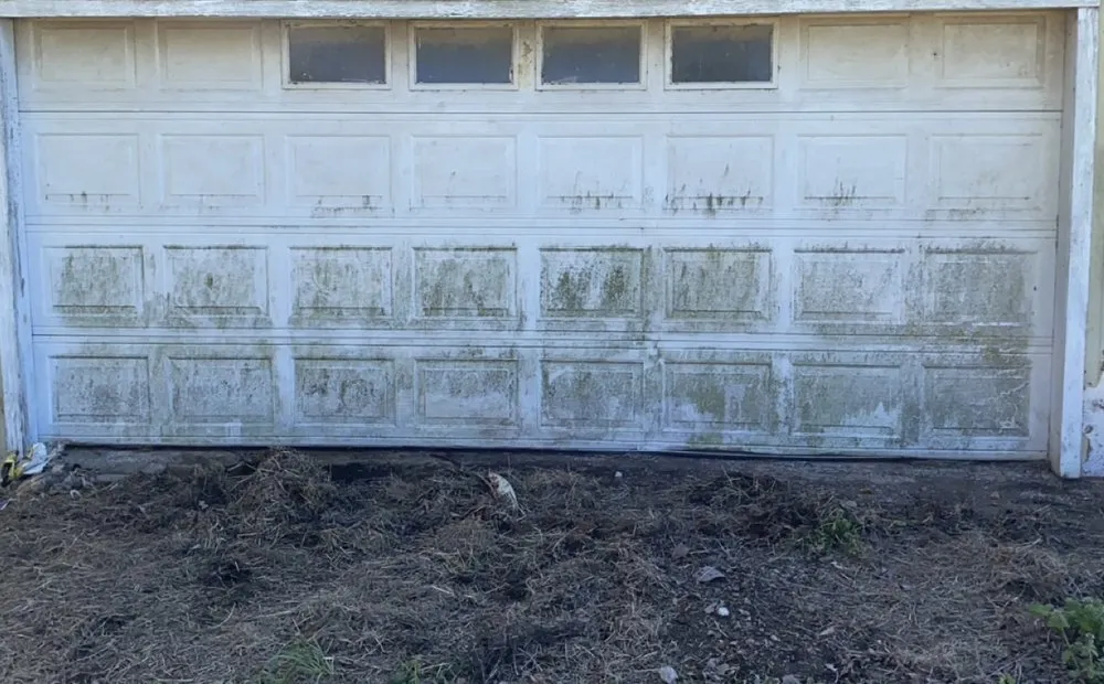 Affordable lawn care service experts serving Muskogee, OK - Parkers Exterior Services