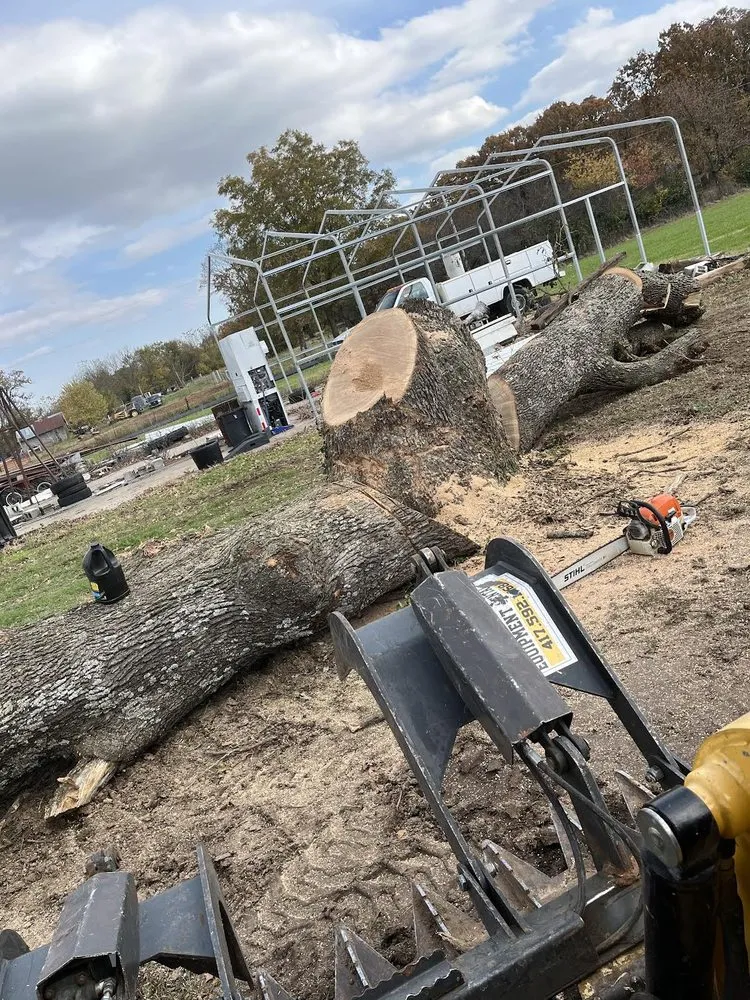 Expert yard cleanup service experts serving Granby, MO - Parker’s Land Works
