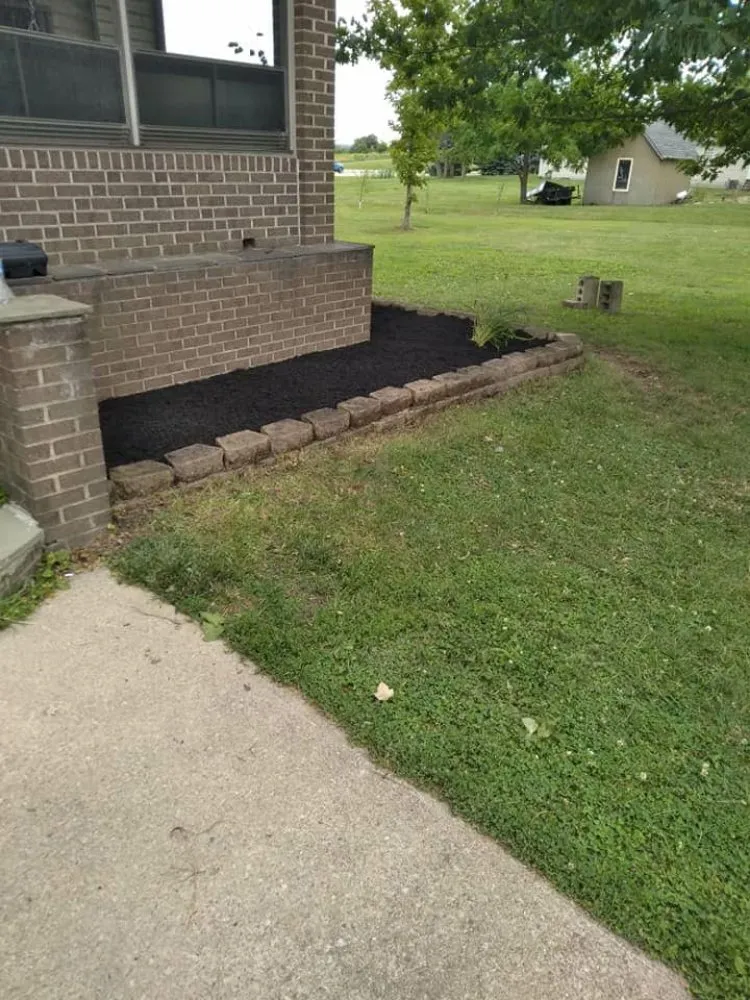 Custom yard cleanup service near you in Newark, OH by Parkers landscaping