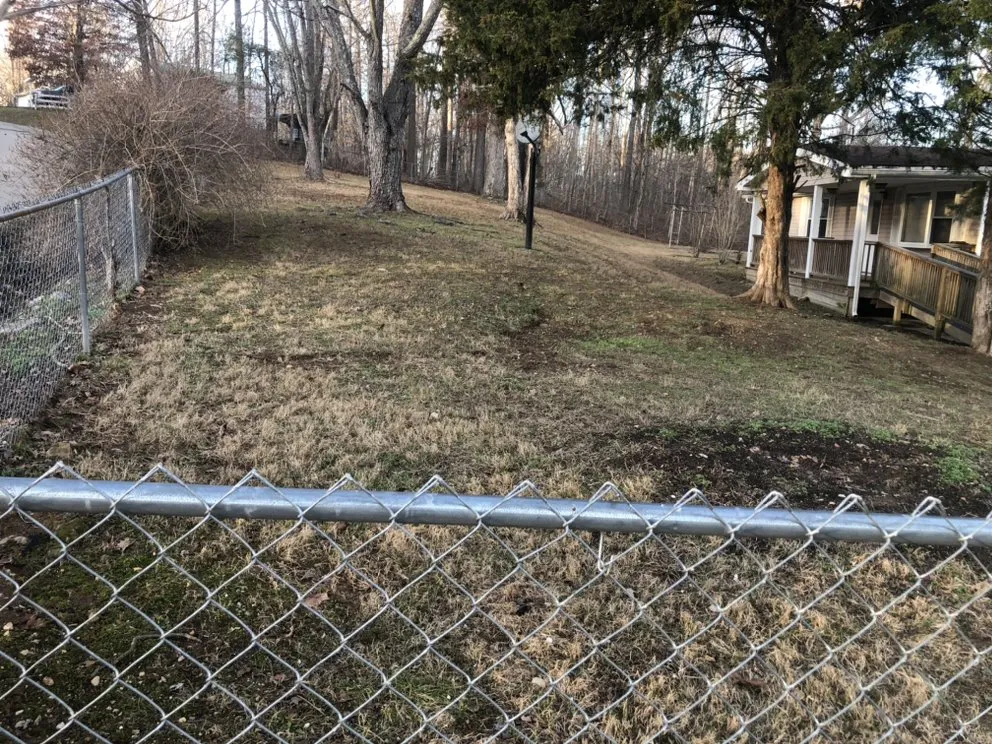 Local yard maintenance in Kingston Springs, TN by Parkers Lawn Care