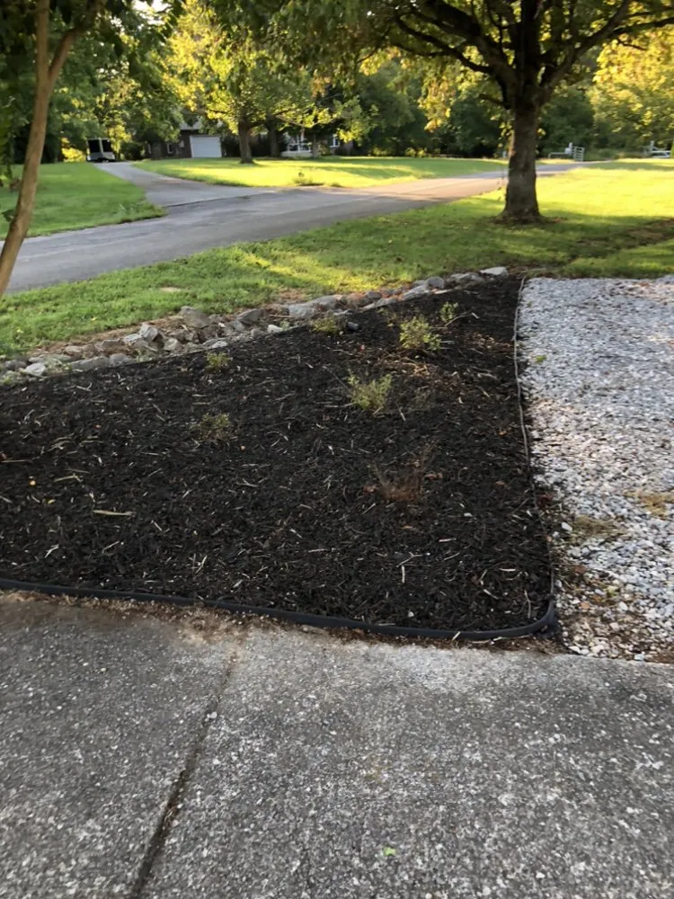 Affordable landscaping services experts serving Kingston Springs, TN - Parkers Lawn Care