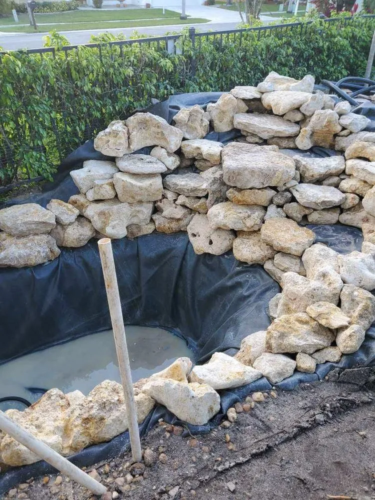 Trusted lawn care service in West Palm Beach, FL - Parkers Ponds