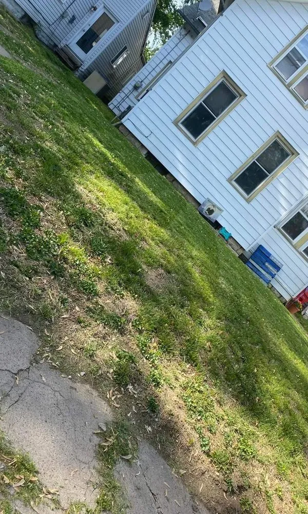 Reliable landscaping services in Quincy, IL by Parker's Turf Management