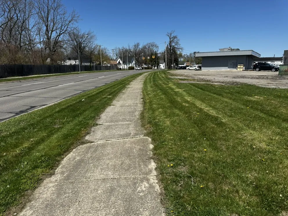 Expert lawn care service experts serving Clinton Township, MI - Park's Landscaping