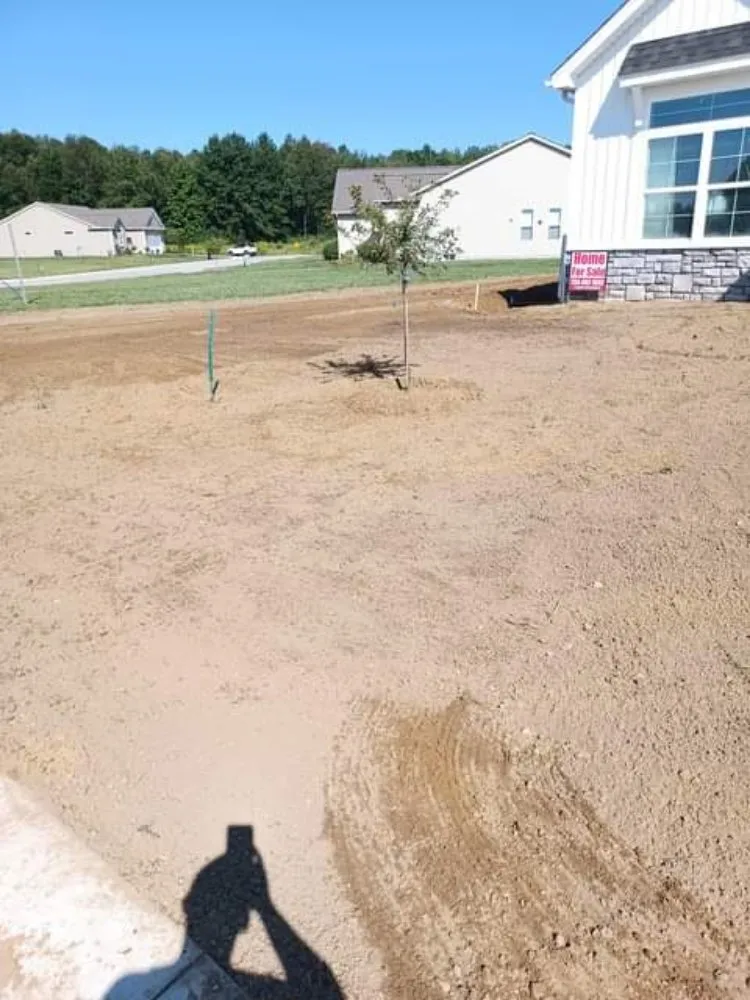 Professional residential landscaping for year-round maintenance in Toledo, OH by Parkside landscape and maitnance