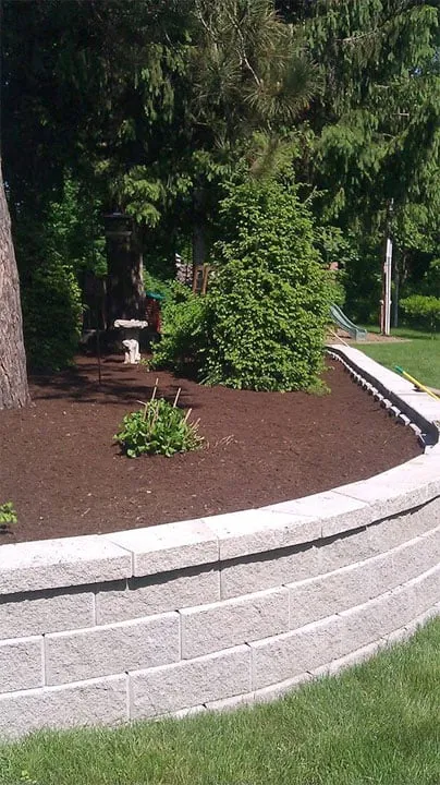 Local yard maintenance in Albany, NY - Parkview Landscaping and Home Improvement