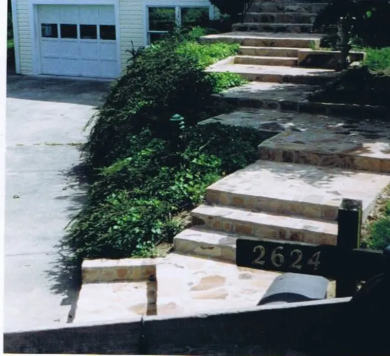 Reliable yard cleanup service experts serving Huddleston, VA - Parkway Nursery & Landscapes