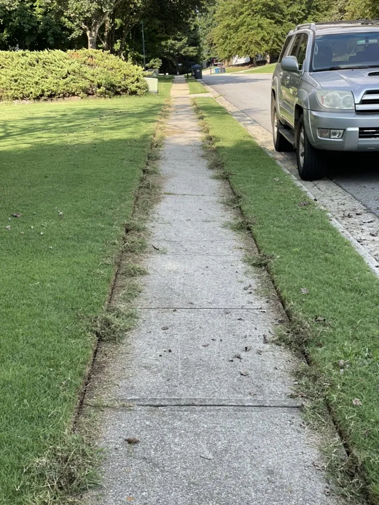 Affordable outdoor landscaping with custom design in Monroe, GA by Parr Lawn Services