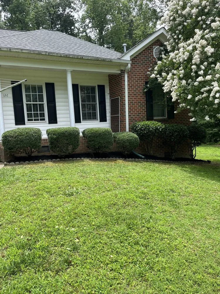 Top-rated garden landscaping in Youngsville, NC by Parra Outdoor Services