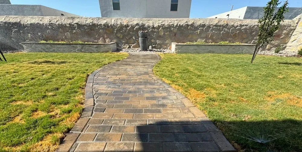 Local landscaping services in Sunland Park, NM by Parra Sons Landscape Services