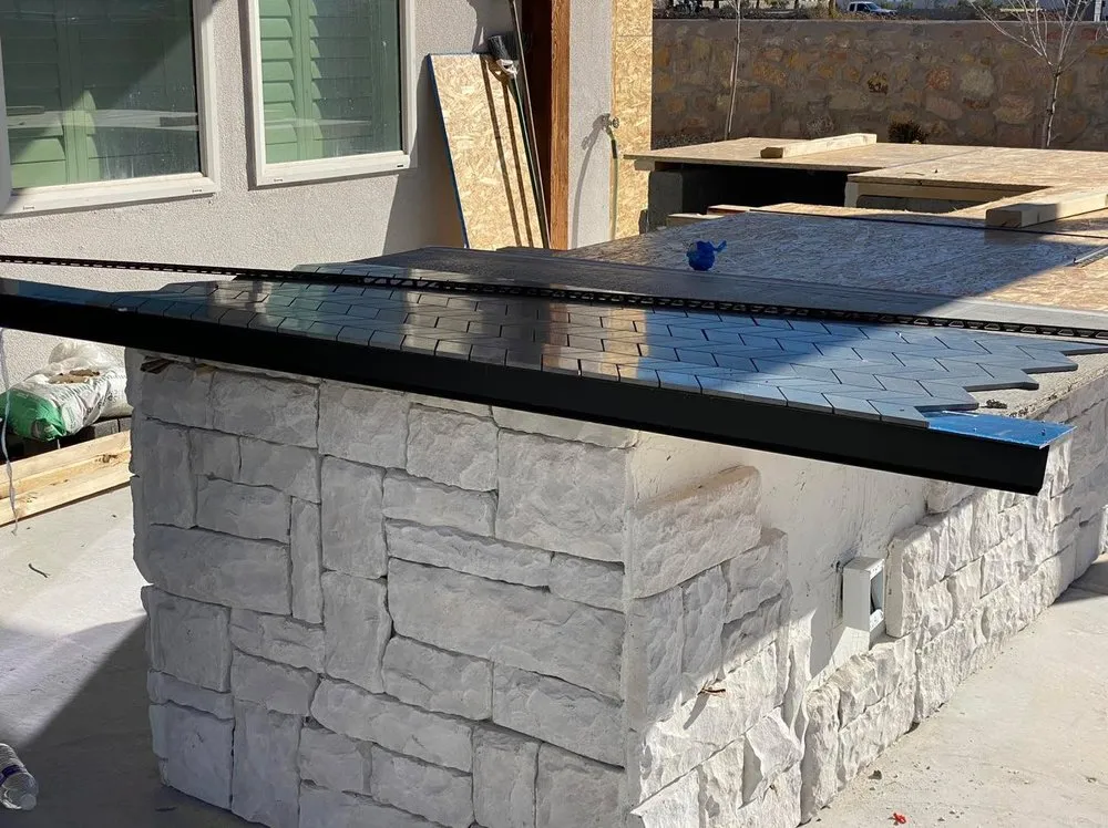 Local yard maintenance near you in Sunland Park, NM by Parra Sons Landscape Services