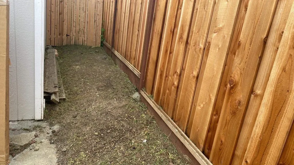 Custom outdoor landscaping in Concord, CA by Parra Trees & Construction