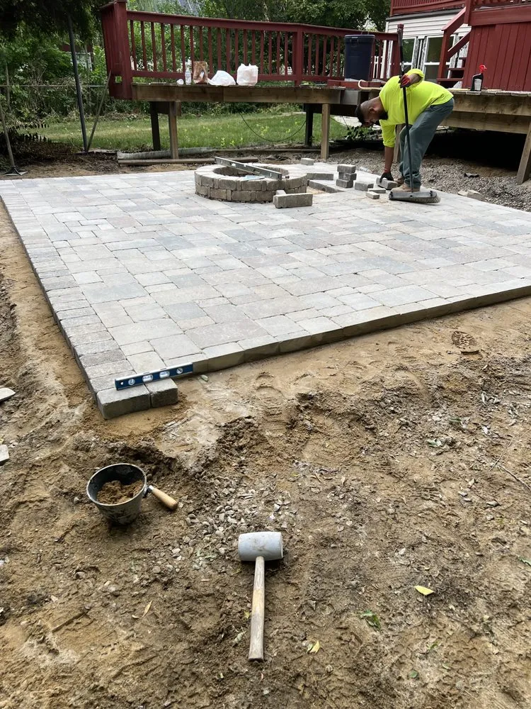 Expert landscape installation in Palatine, IL by Parra’s Landscaping & Tree Services