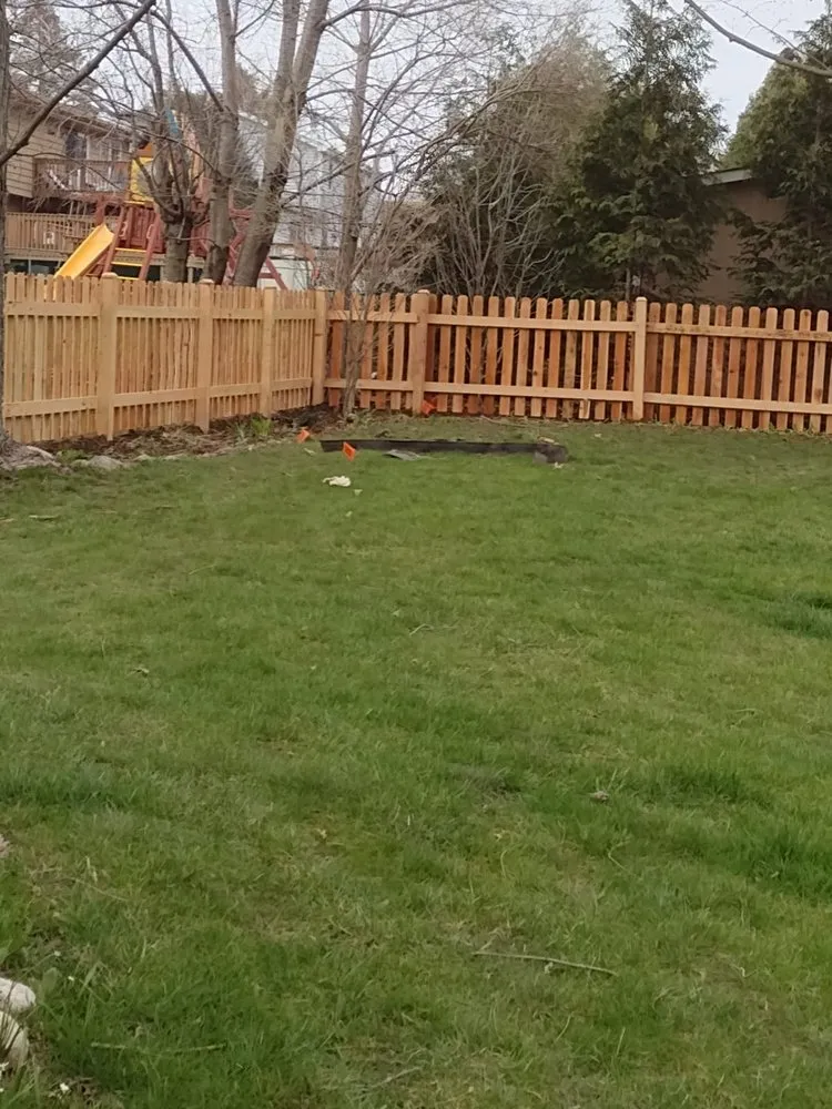 Top-rated yard maintenance for residential properties across Palatine, IL - Parra’s Landscaping & Tree Services