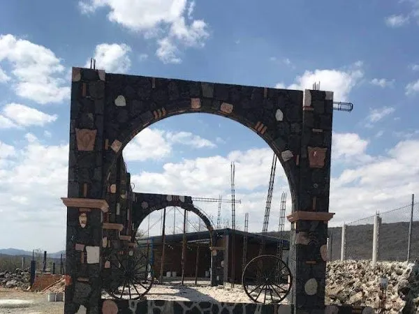 Local lawn care service in Parma Heights, OH by Parra’s Landscaping And General Construction