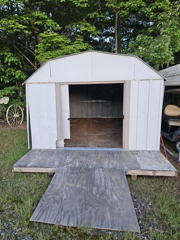 Expert landscape installation for beautiful yards in Stuart, VA by Parsons General Services