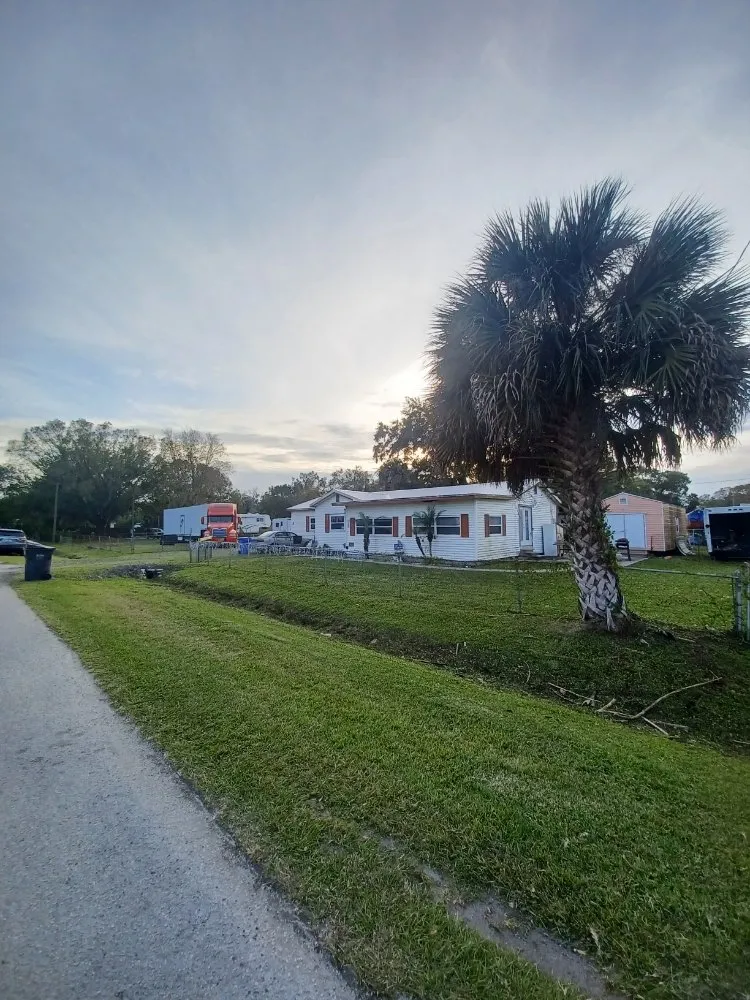 Affordable garden landscaping for homes in Gibsonton, FL by Parsons Property Renovations