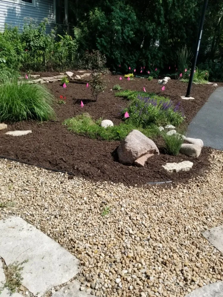 Custom landscape design in Aurora, IL - Partner's Landscaping
