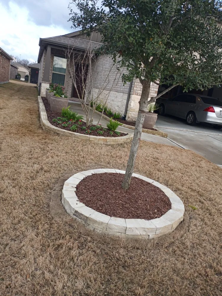 Local lawn care service in Rosenberg, TX by Pascacio Landscaping