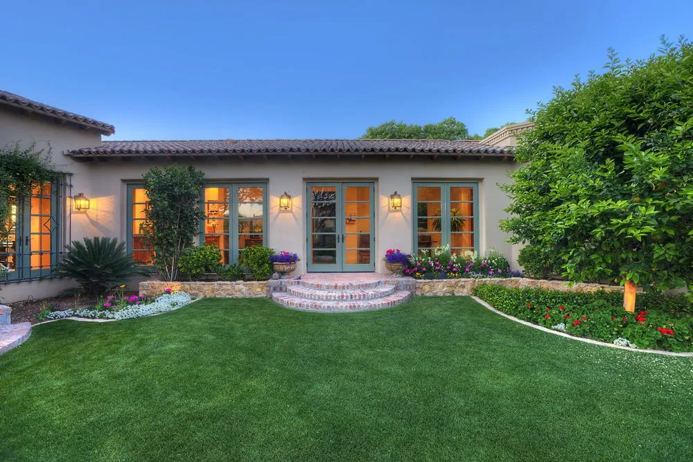 Trusted garden landscaping with custom design in Scottsdale, AZ by Pascale Land Design