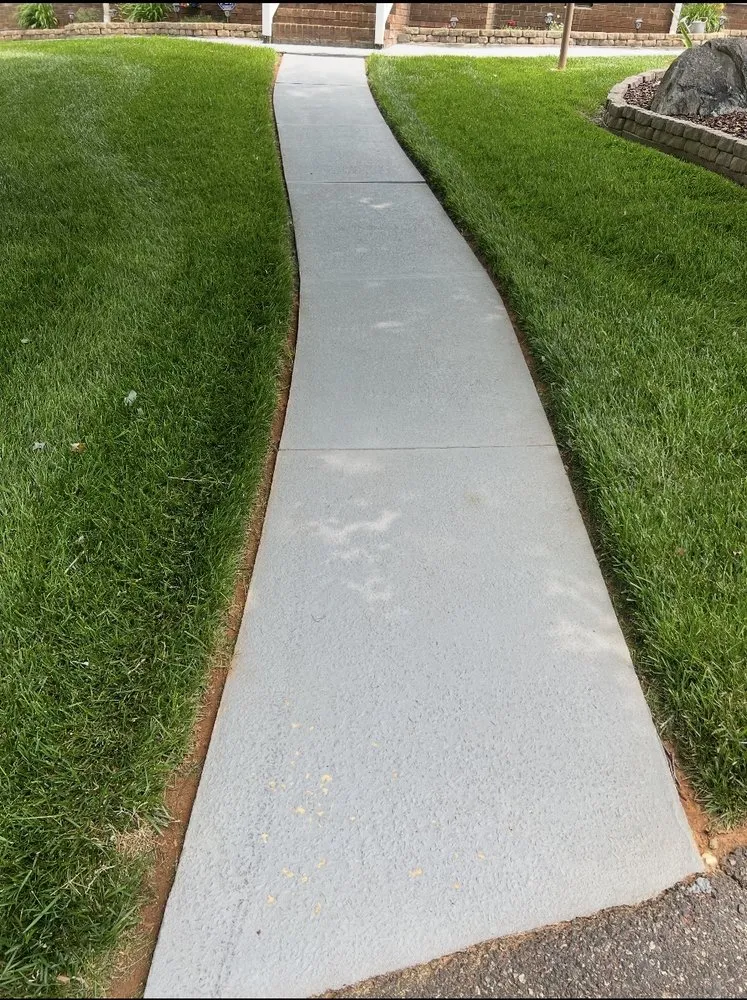 Professional residential landscaping with custom design in Randleman, NC by Paschal Landscaping