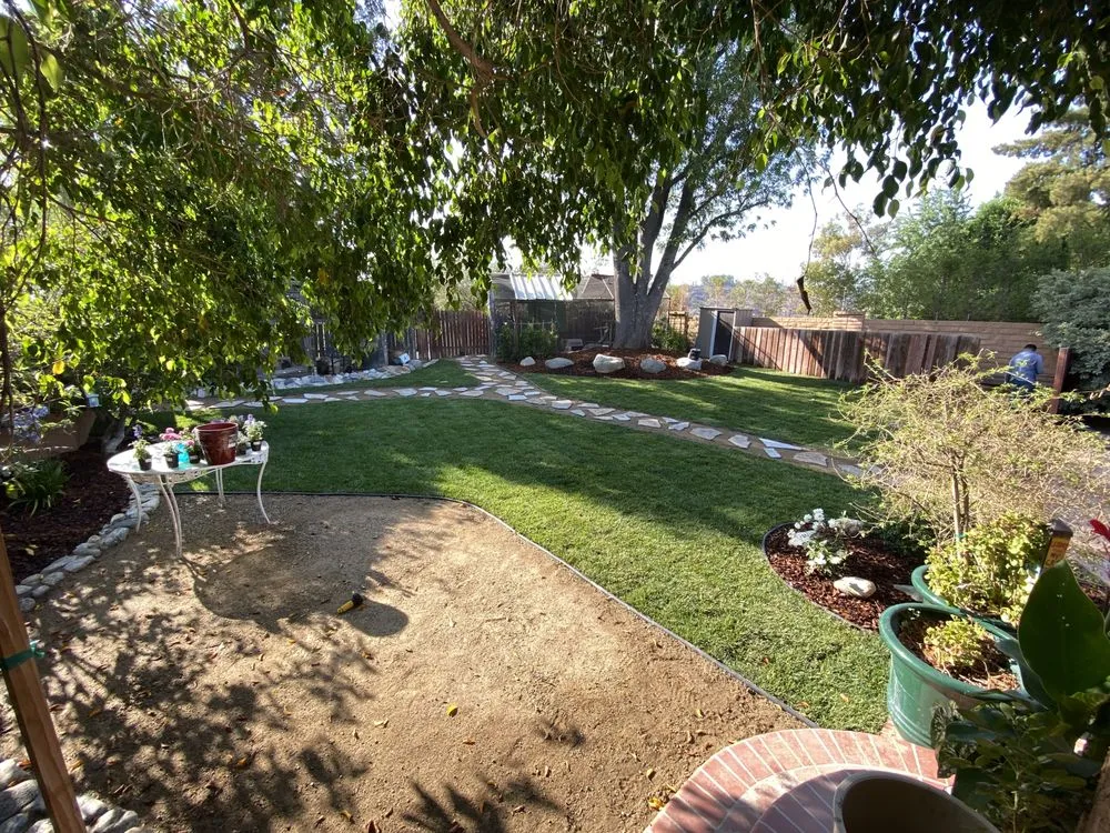 Affordable outdoor landscaping experts serving Los Angeles, CA - Pascual's Tree Trimming & Landscape