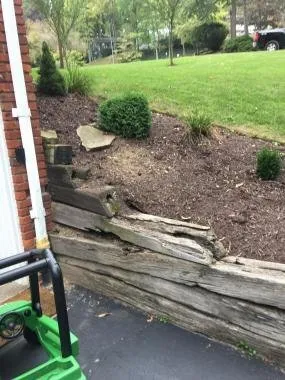 Local garden landscaping in Bridgeville, PA - Paslow Lawn Services