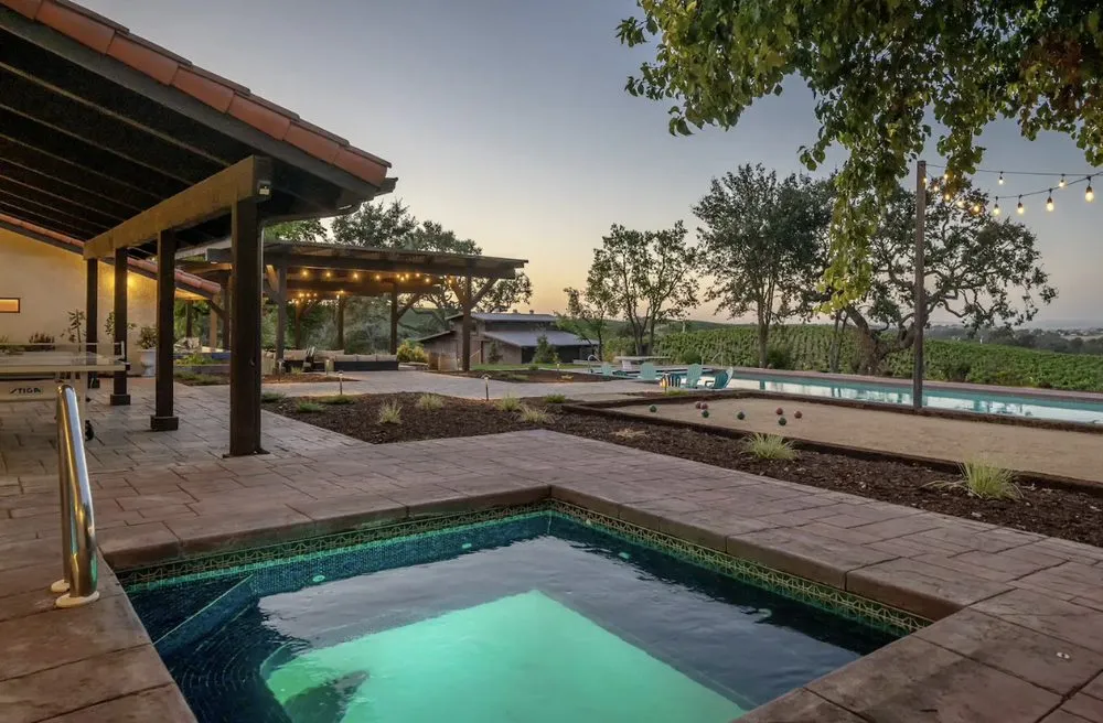 Professional lawn mowing service in Paso Robles, CA - Paso Robles Landscaping