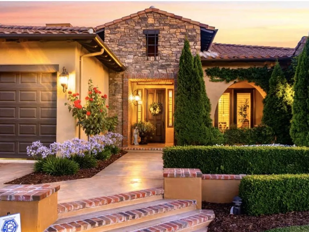Local yard maintenance experts serving Paso Robles, CA - Paso Robles Landscaping