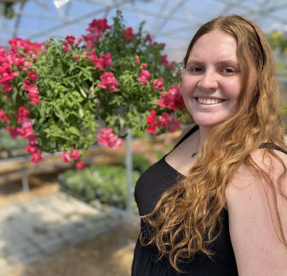 Professional garden landscaping in Wildwood, MO - Passiglia Landscape, Nursery & Garden Center