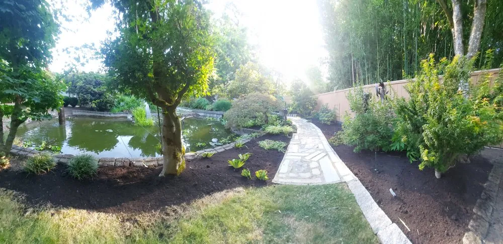 Top-rated lawn mowing service for homes across Lake Tapps, WA - Passionate Landscapes