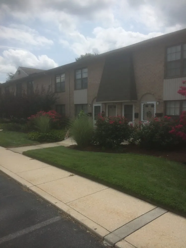 Expert lawn care service in Bridgeville, DE - Passwaters Landscaping