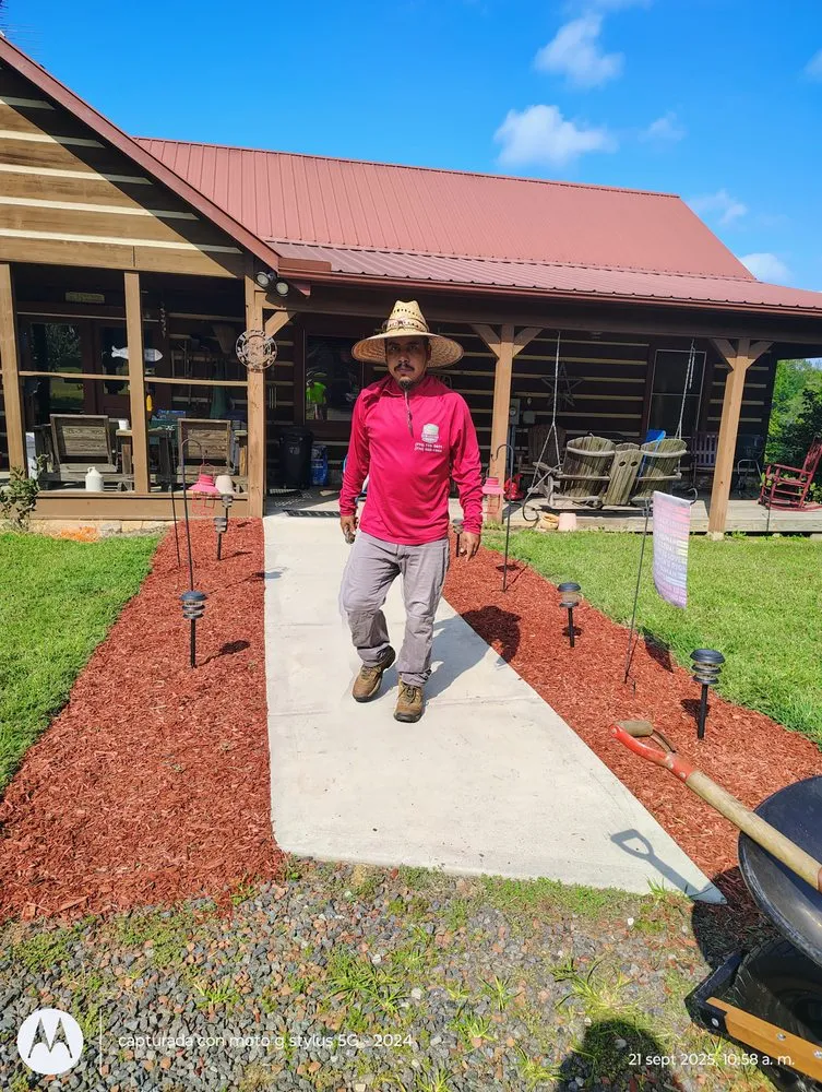 Top-rated yard cleanup service near you across Mocksville, NC - Pastor Landscaping Services