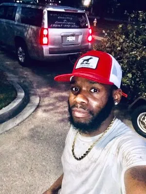 Pastrall's Landscaping And Tree Services Logo