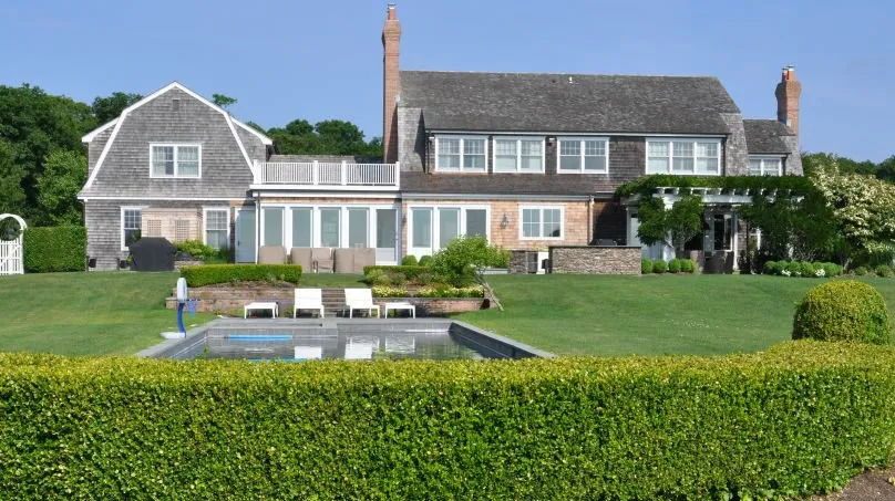 Top-rated lawn care service for outdoor upgrades across East Hampton, NY - Pat Flores Landscape & Masonry Corp