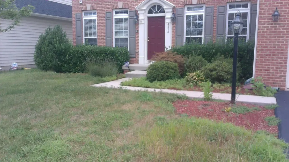 Custom outdoor landscaping in Bristow, VA - Patch O' Grass