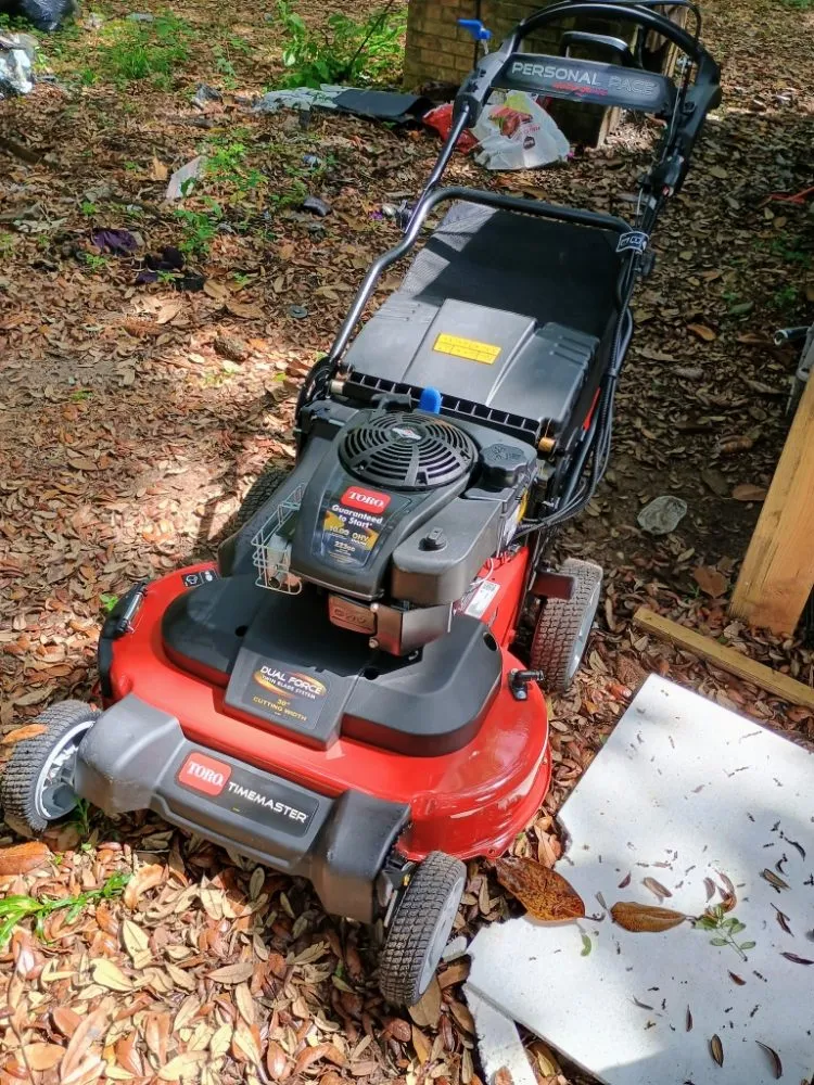 Affordable yard maintenance for homes across Robertsdale, AL - Patches Lawn Care