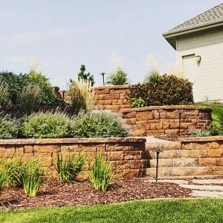 Top-rated garden landscaping in Omaha, NE by Patera Landscaping