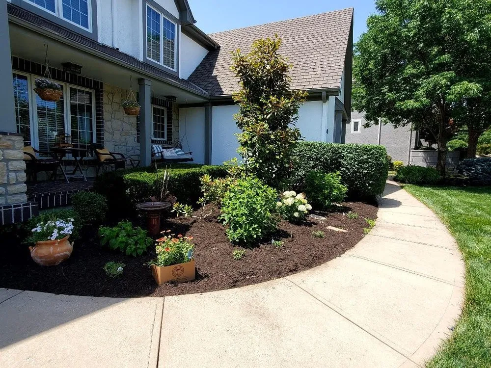 Custom yard maintenance in Kansas City, KS by Pathview Landscaping
