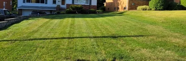 Pathway Lawncare Logo