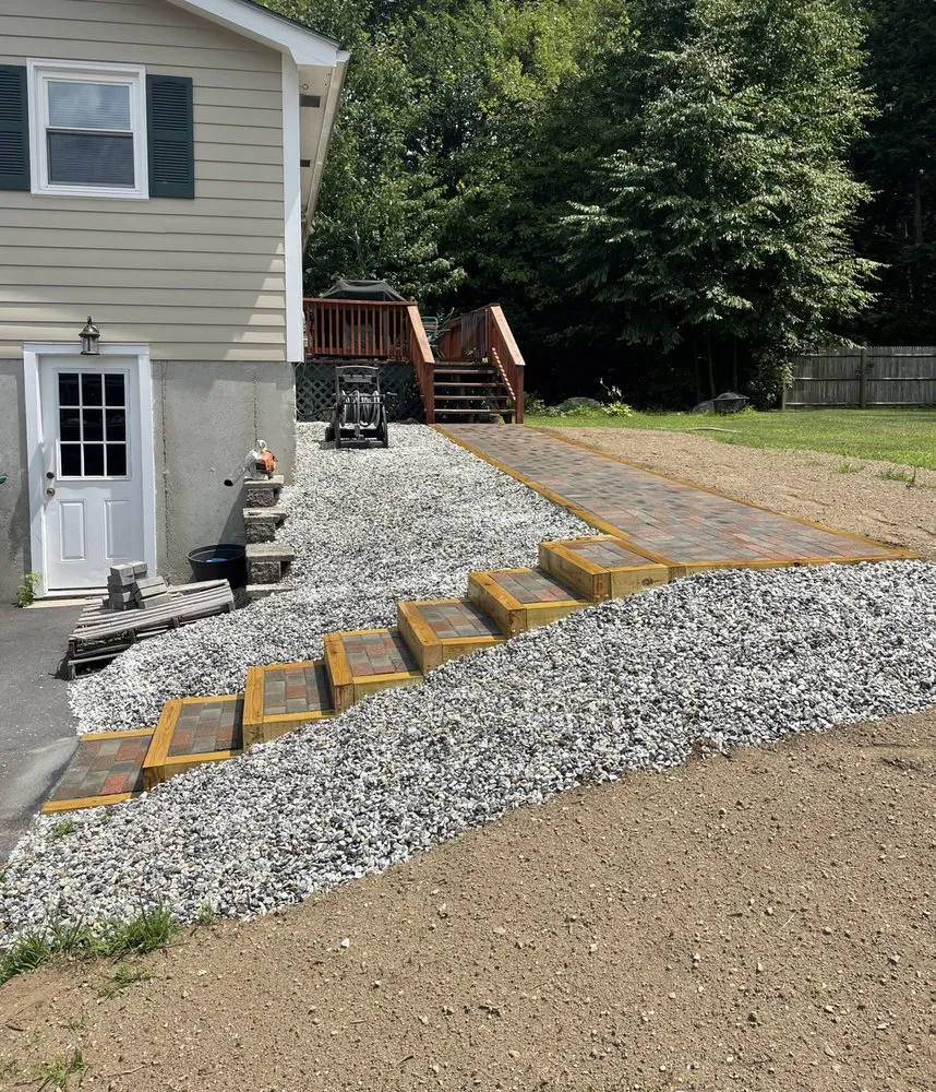 Custom landscaping services in Milford, NH - Patio Pros