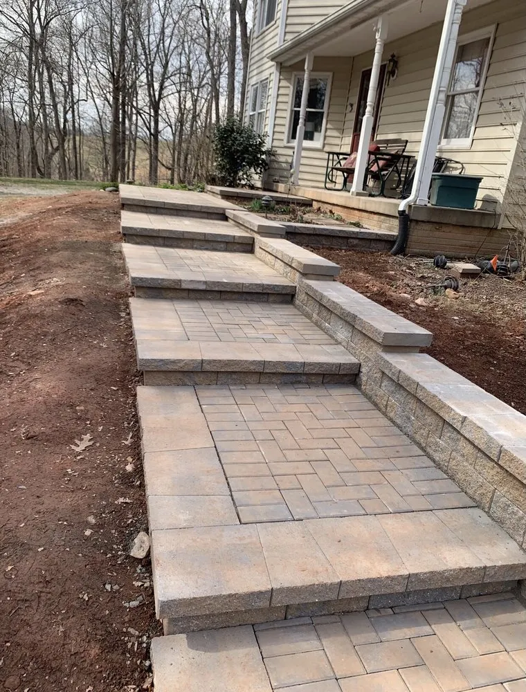 Top-rated residential landscaping for outdoor upgrades in Woodbridge, VA by Patios and Gardens Design & Build