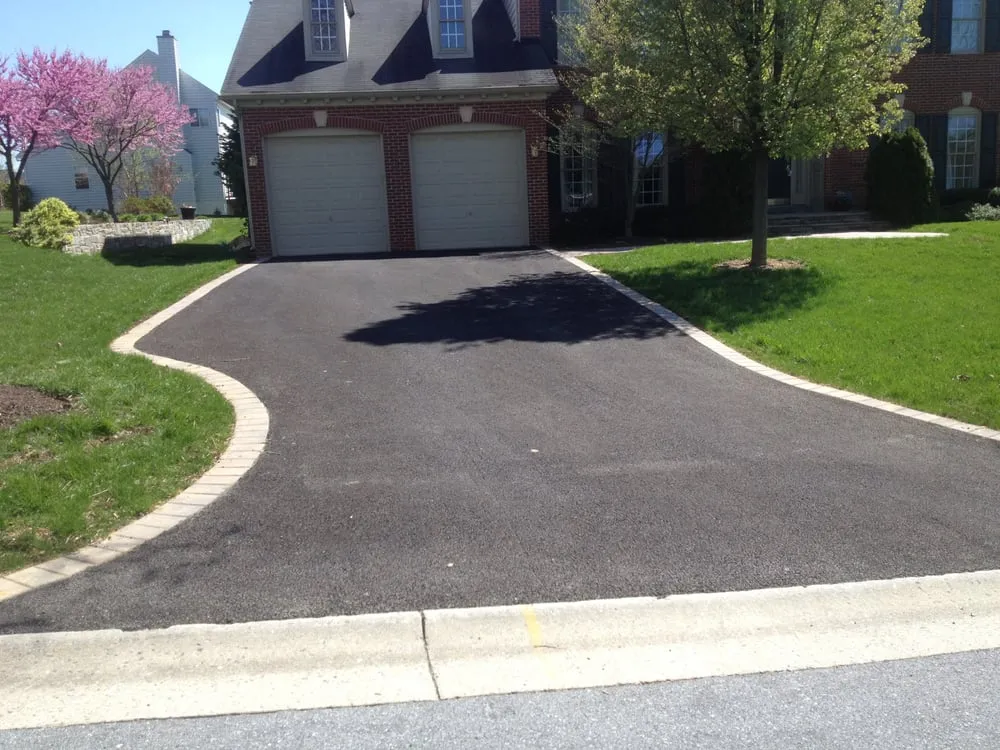 Top-rated garden landscaping for year-round maintenance in Thurmont, MD by Patios Today