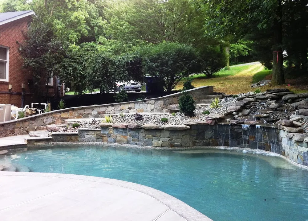 Reliable lawn care service in Thurmont, MD - Patios Today