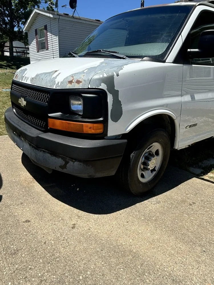 Top-rated yard cleanup service for homes across Covington, KY - Patito Juan Lawn Care